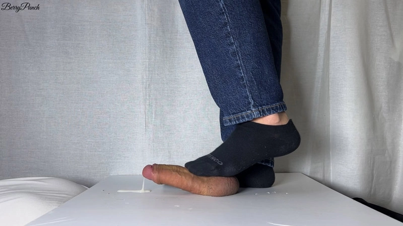BerryPunch – Dirty Artengo Socks Cock Trampling – Cock Crush – Sockjob – Foot Fetish